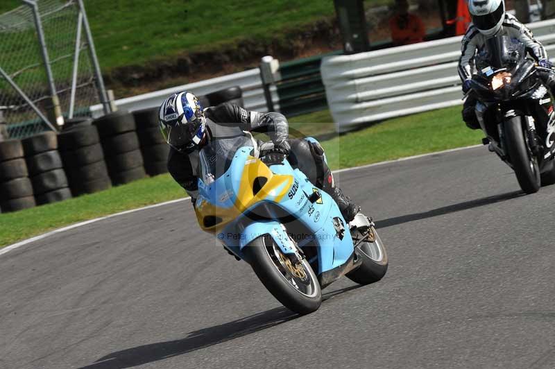 Motorcycle action photographs;Trackday digital images;cadwell;cadwell park photographs;event digital images;eventdigitalimages;motor racing louth lincolnshire;no limits trackdays;peter wileman photography;trackday;trackday photos