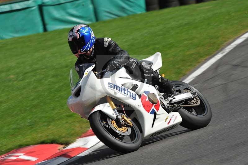 Motorcycle action photographs;Trackday digital images;cadwell;cadwell park photographs;event digital images;eventdigitalimages;motor racing louth lincolnshire;no limits trackdays;peter wileman photography;trackday;trackday photos