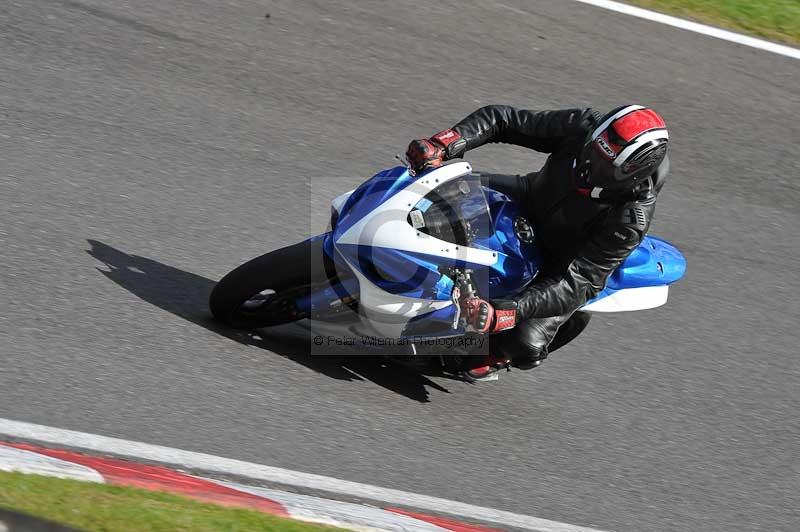 Motorcycle action photographs;Trackday digital images;cadwell;cadwell park photographs;event digital images;eventdigitalimages;motor racing louth lincolnshire;no limits trackdays;peter wileman photography;trackday;trackday photos