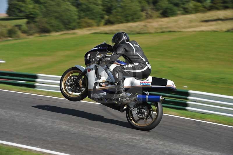 Motorcycle action photographs;Trackday digital images;cadwell;cadwell park photographs;event digital images;eventdigitalimages;motor racing louth lincolnshire;no limits trackdays;peter wileman photography;trackday;trackday photos