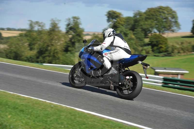Motorcycle action photographs;Trackday digital images;cadwell;cadwell park photographs;event digital images;eventdigitalimages;motor racing louth lincolnshire;no limits trackdays;peter wileman photography;trackday;trackday photos