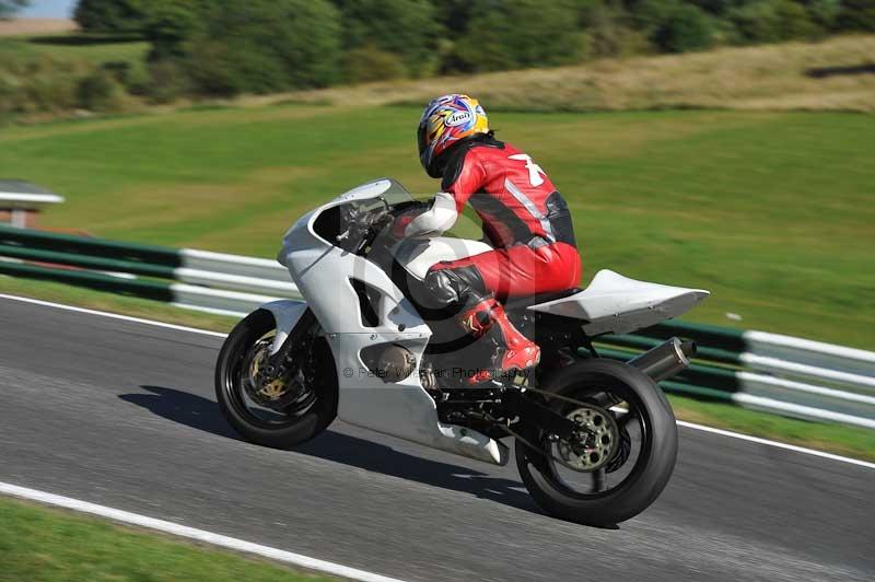 Motorcycle action photographs;Trackday digital images;cadwell;cadwell park photographs;event digital images;eventdigitalimages;motor racing louth lincolnshire;no limits trackdays;peter wileman photography;trackday;trackday photos