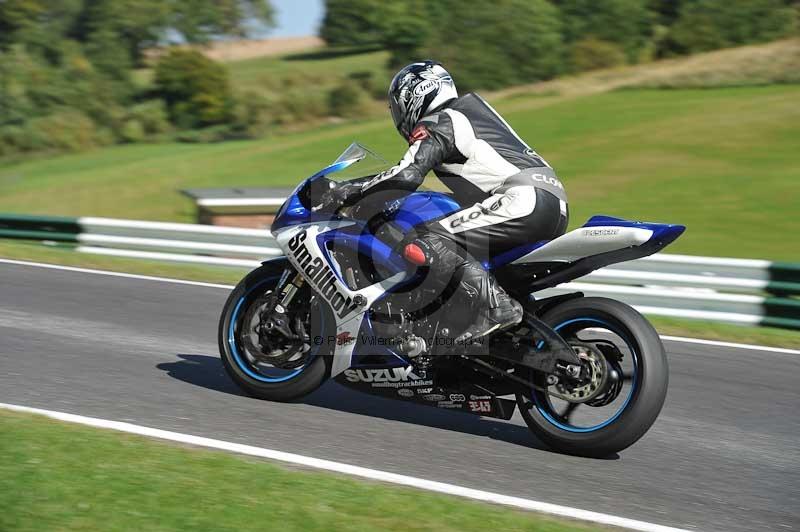 Motorcycle action photographs;Trackday digital images;cadwell;cadwell park photographs;event digital images;eventdigitalimages;motor racing louth lincolnshire;no limits trackdays;peter wileman photography;trackday;trackday photos