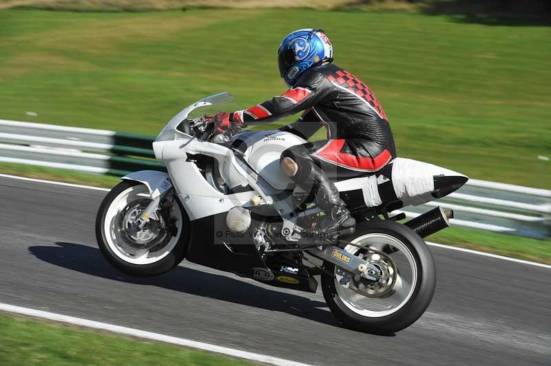 Motorcycle action photographs;Trackday digital images;cadwell;cadwell park photographs;event digital images;eventdigitalimages;motor racing louth lincolnshire;no limits trackdays;peter wileman photography;trackday;trackday photos