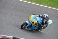 Motorcycle-action-photographs;Trackday-digital-images;cadwell;cadwell-park-photographs;event-digital-images;eventdigitalimages;motor-racing-louth-lincolnshire;no-limits-trackdays;peter-wileman-photography;trackday;trackday-photos