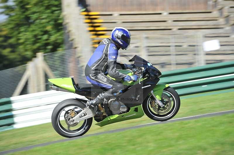 Motorcycle action photographs;Trackday digital images;cadwell;cadwell park photographs;event digital images;eventdigitalimages;motor racing louth lincolnshire;no limits trackdays;peter wileman photography;trackday;trackday photos