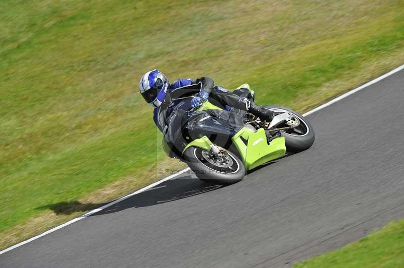 Motorcycle action photographs;Trackday digital images;cadwell;cadwell park photographs;event digital images;eventdigitalimages;motor racing louth lincolnshire;no limits trackdays;peter wileman photography;trackday;trackday photos