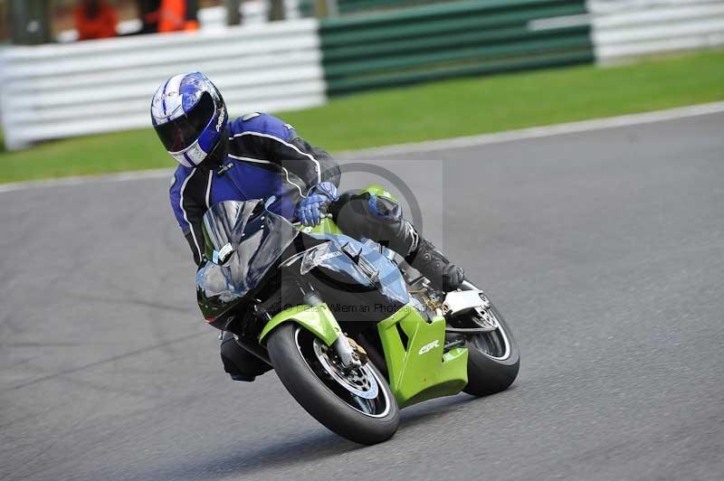 Motorcycle action photographs;Trackday digital images;cadwell;cadwell park photographs;event digital images;eventdigitalimages;motor racing louth lincolnshire;no limits trackdays;peter wileman photography;trackday;trackday photos