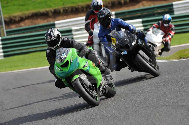 Motorcycle action photographs;Trackday digital images;cadwell;cadwell park photographs;event digital images;eventdigitalimages;motor racing louth lincolnshire;no limits trackdays;peter wileman photography;trackday;trackday photos