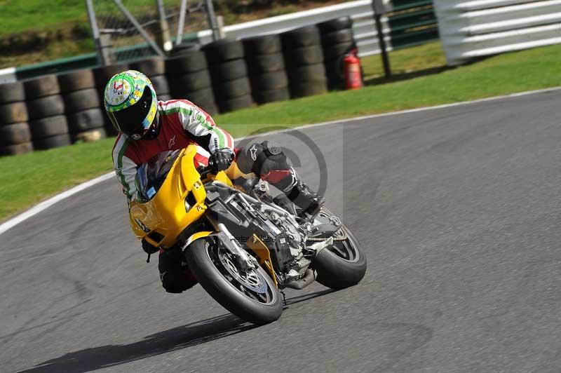 Motorcycle action photographs;Trackday digital images;cadwell;cadwell park photographs;event digital images;eventdigitalimages;motor racing louth lincolnshire;no limits trackdays;peter wileman photography;trackday;trackday photos