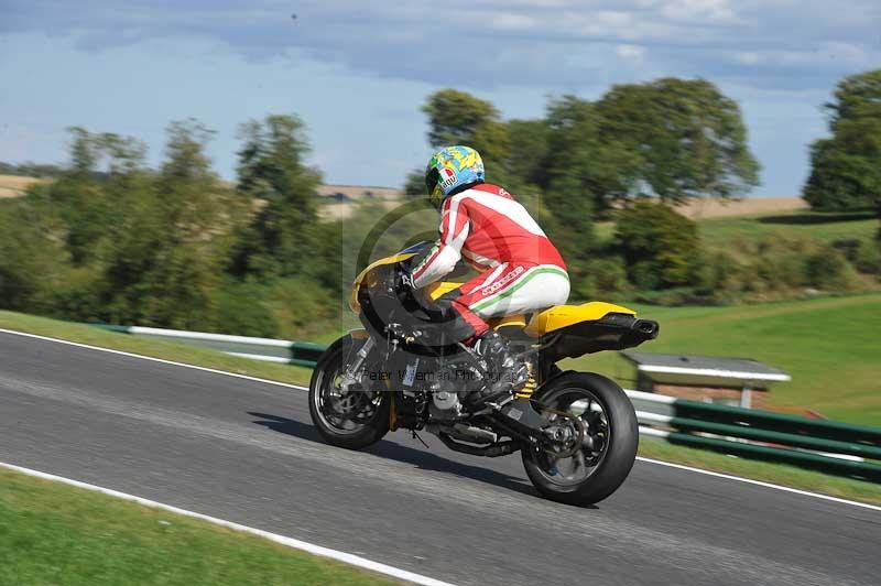 Motorcycle action photographs;Trackday digital images;cadwell;cadwell park photographs;event digital images;eventdigitalimages;motor racing louth lincolnshire;no limits trackdays;peter wileman photography;trackday;trackday photos