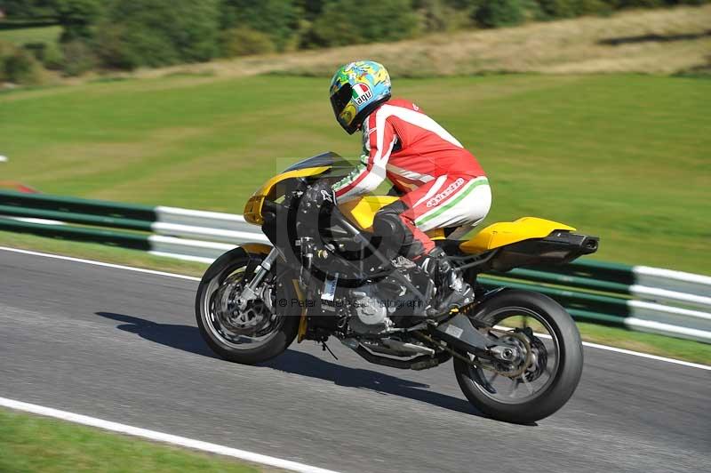 Motorcycle action photographs;Trackday digital images;cadwell;cadwell park photographs;event digital images;eventdigitalimages;motor racing louth lincolnshire;no limits trackdays;peter wileman photography;trackday;trackday photos