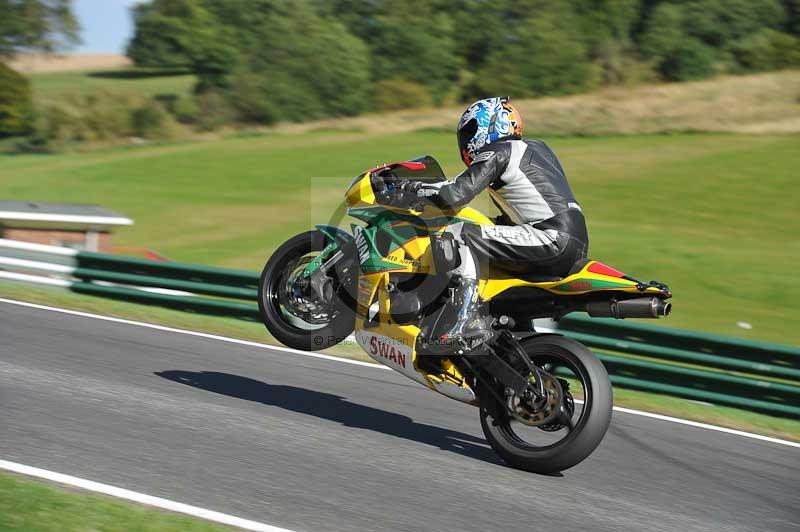 Motorcycle action photographs;Trackday digital images;cadwell;cadwell park photographs;event digital images;eventdigitalimages;motor racing louth lincolnshire;no limits trackdays;peter wileman photography;trackday;trackday photos