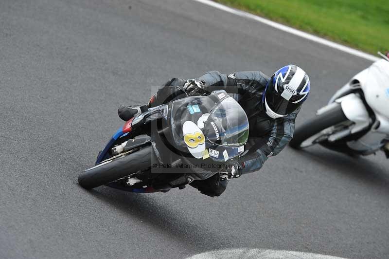 Motorcycle action photographs;Trackday digital images;cadwell;cadwell park photographs;event digital images;eventdigitalimages;motor racing louth lincolnshire;no limits trackdays;peter wileman photography;trackday;trackday photos