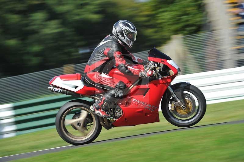 Motorcycle action photographs;Trackday digital images;cadwell;cadwell park photographs;event digital images;eventdigitalimages;motor racing louth lincolnshire;no limits trackdays;peter wileman photography;trackday;trackday photos