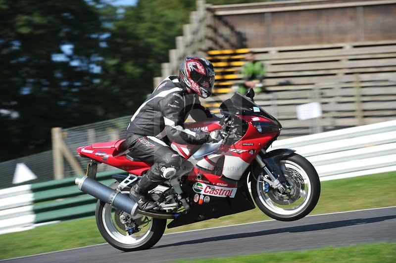 Motorcycle action photographs;Trackday digital images;cadwell;cadwell park photographs;event digital images;eventdigitalimages;motor racing louth lincolnshire;no limits trackdays;peter wileman photography;trackday;trackday photos