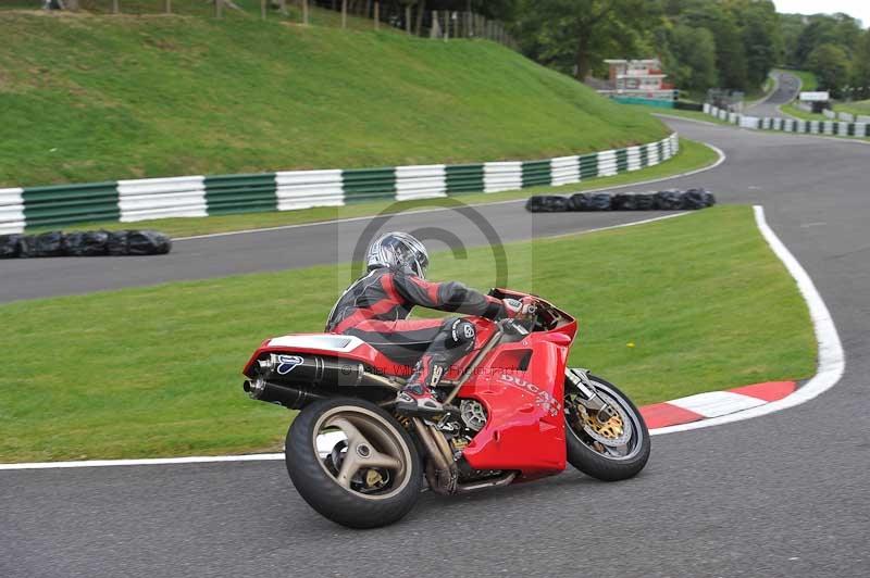 Motorcycle action photographs;Trackday digital images;cadwell;cadwell park photographs;event digital images;eventdigitalimages;motor racing louth lincolnshire;no limits trackdays;peter wileman photography;trackday;trackday photos