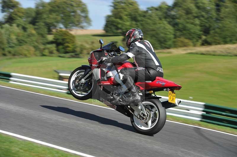 Motorcycle action photographs;Trackday digital images;cadwell;cadwell park photographs;event digital images;eventdigitalimages;motor racing louth lincolnshire;no limits trackdays;peter wileman photography;trackday;trackday photos