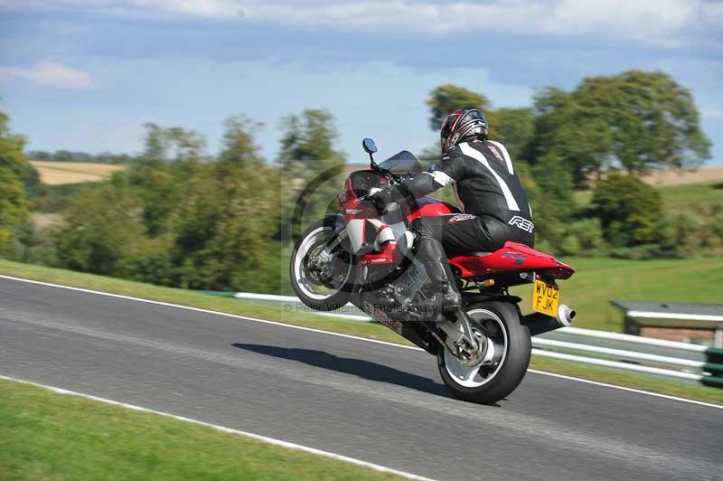 Motorcycle action photographs;Trackday digital images;cadwell;cadwell park photographs;event digital images;eventdigitalimages;motor racing louth lincolnshire;no limits trackdays;peter wileman photography;trackday;trackday photos