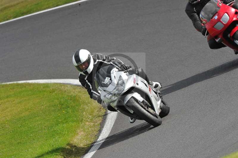Motorcycle action photographs;Trackday digital images;cadwell;cadwell park photographs;event digital images;eventdigitalimages;motor racing louth lincolnshire;no limits trackdays;peter wileman photography;trackday;trackday photos