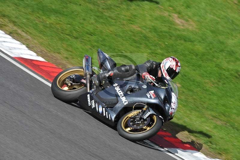 Motorcycle action photographs;Trackday digital images;cadwell;cadwell park photographs;event digital images;eventdigitalimages;motor racing louth lincolnshire;no limits trackdays;peter wileman photography;trackday;trackday photos