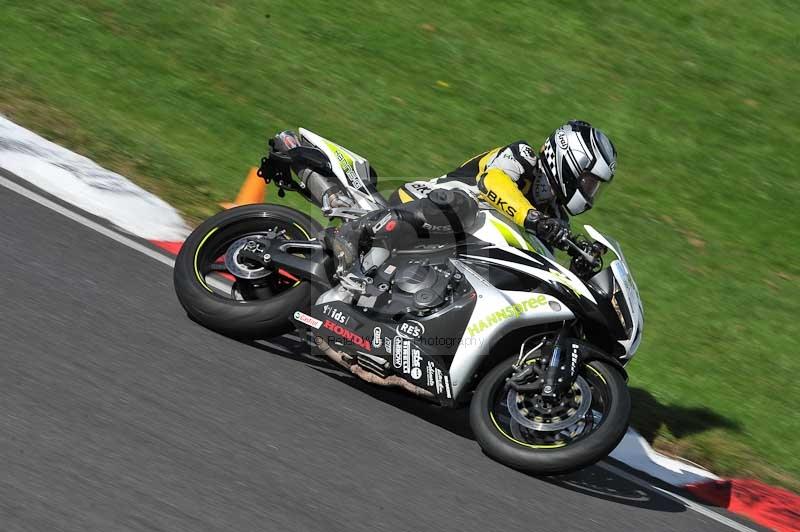 Motorcycle action photographs;Trackday digital images;cadwell;cadwell park photographs;event digital images;eventdigitalimages;motor racing louth lincolnshire;no limits trackdays;peter wileman photography;trackday;trackday photos