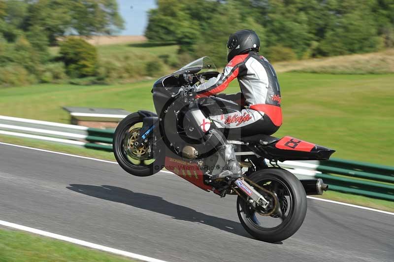 Motorcycle action photographs;Trackday digital images;cadwell;cadwell park photographs;event digital images;eventdigitalimages;motor racing louth lincolnshire;no limits trackdays;peter wileman photography;trackday;trackday photos