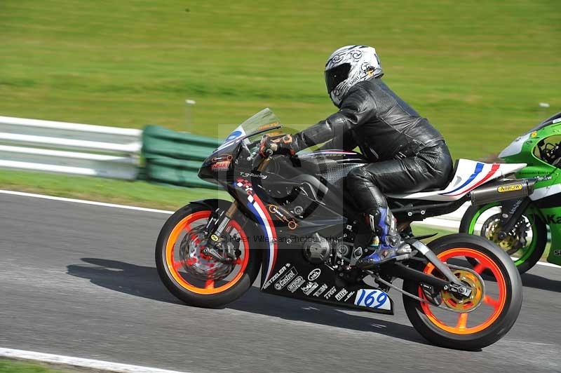 Motorcycle action photographs;Trackday digital images;cadwell;cadwell park photographs;event digital images;eventdigitalimages;motor racing louth lincolnshire;no limits trackdays;peter wileman photography;trackday;trackday photos