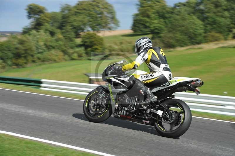 Motorcycle action photographs;Trackday digital images;cadwell;cadwell park photographs;event digital images;eventdigitalimages;motor racing louth lincolnshire;no limits trackdays;peter wileman photography;trackday;trackday photos