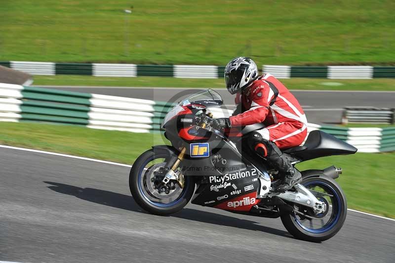 Motorcycle action photographs;Trackday digital images;cadwell;cadwell park photographs;event digital images;eventdigitalimages;motor racing louth lincolnshire;no limits trackdays;peter wileman photography;trackday;trackday photos