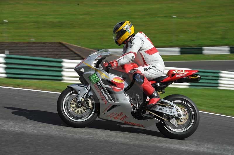 Motorcycle action photographs;Trackday digital images;cadwell;cadwell park photographs;event digital images;eventdigitalimages;motor racing louth lincolnshire;no limits trackdays;peter wileman photography;trackday;trackday photos