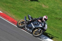 Motorcycle-action-photographs;Trackday-digital-images;cadwell;cadwell-park-photographs;event-digital-images;eventdigitalimages;motor-racing-louth-lincolnshire;no-limits-trackdays;peter-wileman-photography;trackday;trackday-photos