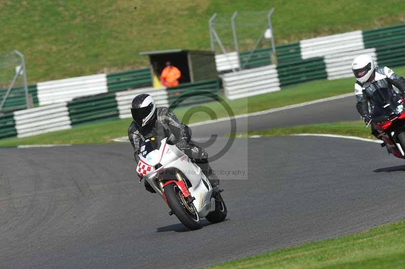 Motorcycle action photographs;Trackday digital images;cadwell;cadwell park photographs;event digital images;eventdigitalimages;motor racing louth lincolnshire;no limits trackdays;peter wileman photography;trackday;trackday photos