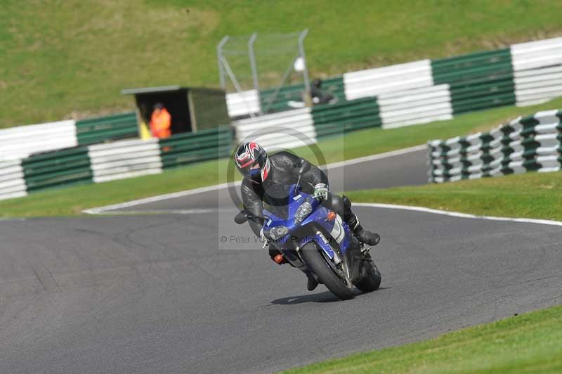 Motorcycle action photographs;Trackday digital images;cadwell;cadwell park photographs;event digital images;eventdigitalimages;motor racing louth lincolnshire;no limits trackdays;peter wileman photography;trackday;trackday photos