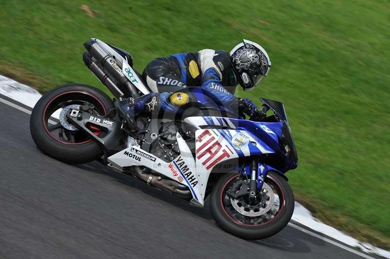 Motorcycle action photographs;Trackday digital images;cadwell;cadwell park photographs;event digital images;eventdigitalimages;motor racing louth lincolnshire;no limits trackdays;peter wileman photography;trackday;trackday photos