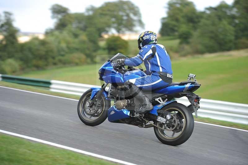 Motorcycle action photographs;Trackday digital images;cadwell;cadwell park photographs;event digital images;eventdigitalimages;motor racing louth lincolnshire;no limits trackdays;peter wileman photography;trackday;trackday photos