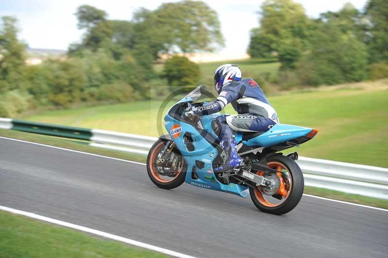 Motorcycle action photographs;Trackday digital images;cadwell;cadwell park photographs;event digital images;eventdigitalimages;motor racing louth lincolnshire;no limits trackdays;peter wileman photography;trackday;trackday photos
