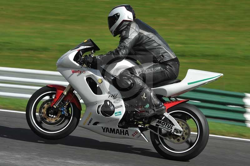 Motorcycle action photographs;Trackday digital images;cadwell;cadwell park photographs;event digital images;eventdigitalimages;motor racing louth lincolnshire;no limits trackdays;peter wileman photography;trackday;trackday photos
