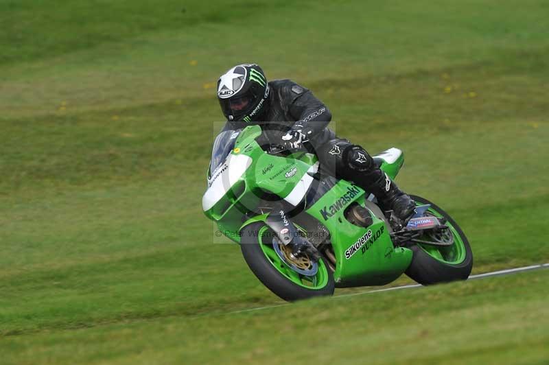 Motorcycle action photographs;Trackday digital images;cadwell;cadwell park photographs;event digital images;eventdigitalimages;motor racing louth lincolnshire;no limits trackdays;peter wileman photography;trackday;trackday photos
