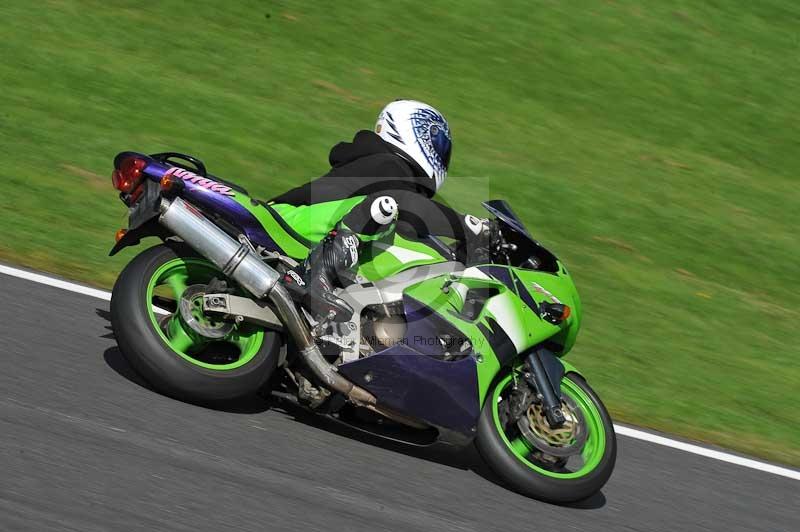 Motorcycle action photographs;Trackday digital images;cadwell;cadwell park photographs;event digital images;eventdigitalimages;motor racing louth lincolnshire;no limits trackdays;peter wileman photography;trackday;trackday photos
