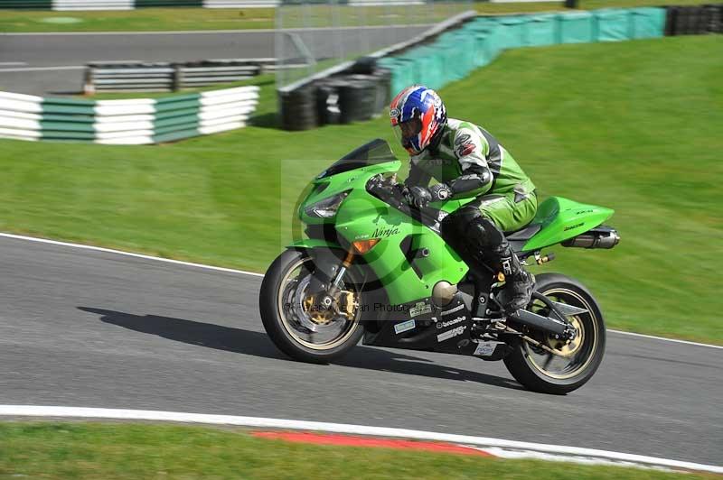 Motorcycle action photographs;Trackday digital images;cadwell;cadwell park photographs;event digital images;eventdigitalimages;motor racing louth lincolnshire;no limits trackdays;peter wileman photography;trackday;trackday photos