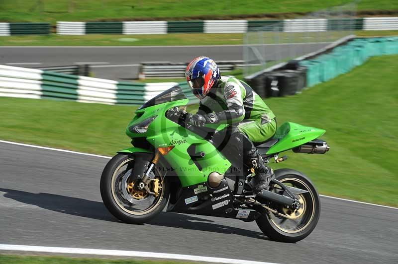 Motorcycle action photographs;Trackday digital images;cadwell;cadwell park photographs;event digital images;eventdigitalimages;motor racing louth lincolnshire;no limits trackdays;peter wileman photography;trackday;trackday photos