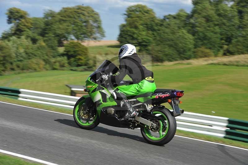 Motorcycle action photographs;Trackday digital images;cadwell;cadwell park photographs;event digital images;eventdigitalimages;motor racing louth lincolnshire;no limits trackdays;peter wileman photography;trackday;trackday photos