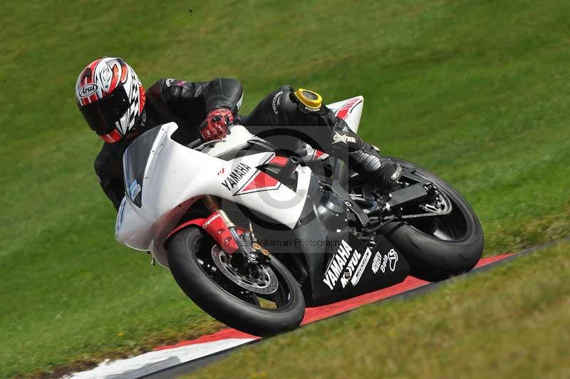 Motorcycle action photographs;Trackday digital images;cadwell;cadwell park photographs;event digital images;eventdigitalimages;motor racing louth lincolnshire;no limits trackdays;peter wileman photography;trackday;trackday photos