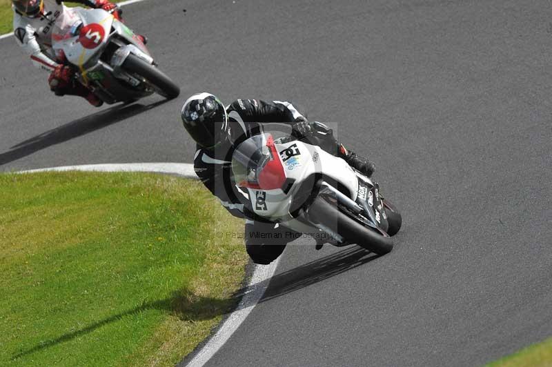Motorcycle action photographs;Trackday digital images;cadwell;cadwell park photographs;event digital images;eventdigitalimages;motor racing louth lincolnshire;no limits trackdays;peter wileman photography;trackday;trackday photos