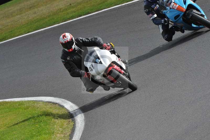 Motorcycle action photographs;Trackday digital images;cadwell;cadwell park photographs;event digital images;eventdigitalimages;motor racing louth lincolnshire;no limits trackdays;peter wileman photography;trackday;trackday photos