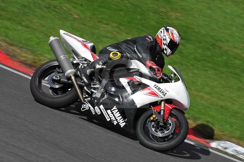 Motorcycle action photographs;Trackday digital images;cadwell;cadwell park photographs;event digital images;eventdigitalimages;motor racing louth lincolnshire;no limits trackdays;peter wileman photography;trackday;trackday photos
