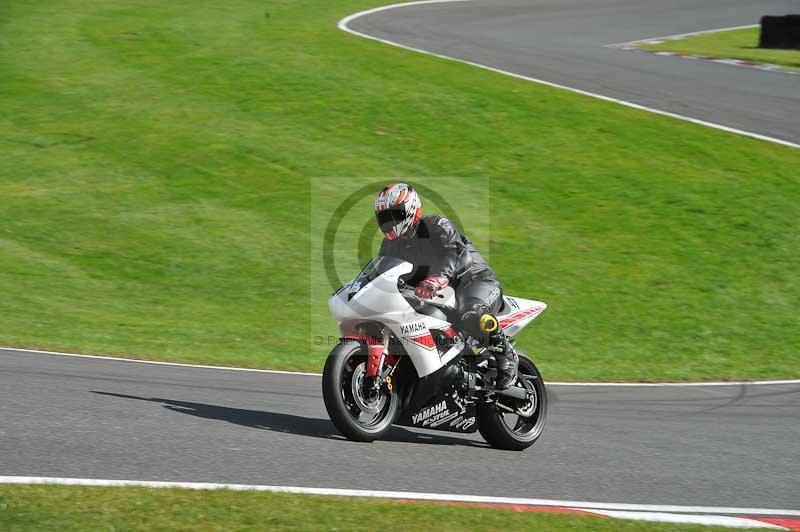 Motorcycle action photographs;Trackday digital images;cadwell;cadwell park photographs;event digital images;eventdigitalimages;motor racing louth lincolnshire;no limits trackdays;peter wileman photography;trackday;trackday photos
