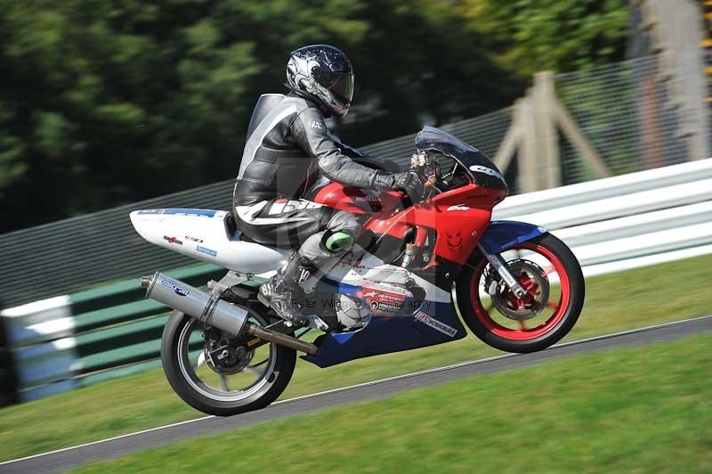Motorcycle action photographs;Trackday digital images;cadwell;cadwell park photographs;event digital images;eventdigitalimages;motor racing louth lincolnshire;no limits trackdays;peter wileman photography;trackday;trackday photos