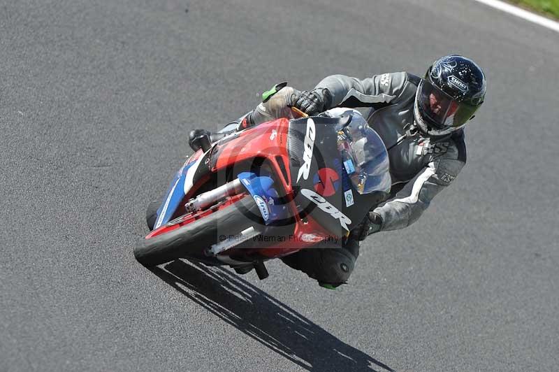 Motorcycle action photographs;Trackday digital images;cadwell;cadwell park photographs;event digital images;eventdigitalimages;motor racing louth lincolnshire;no limits trackdays;peter wileman photography;trackday;trackday photos